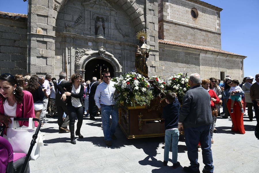 Fotos: Procesión de San Antonio de Padua en Navas de San Antonio