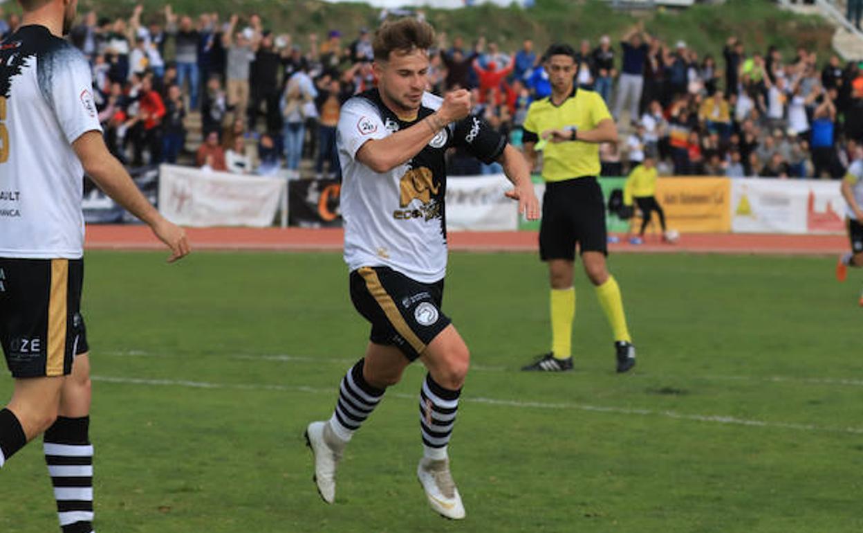 Iván Garrido, muy optimista para seguir en Unionistas CF