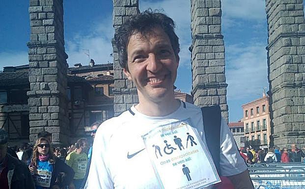 Luis Fernando Robledano, durante la Media Maratón de Segovia.