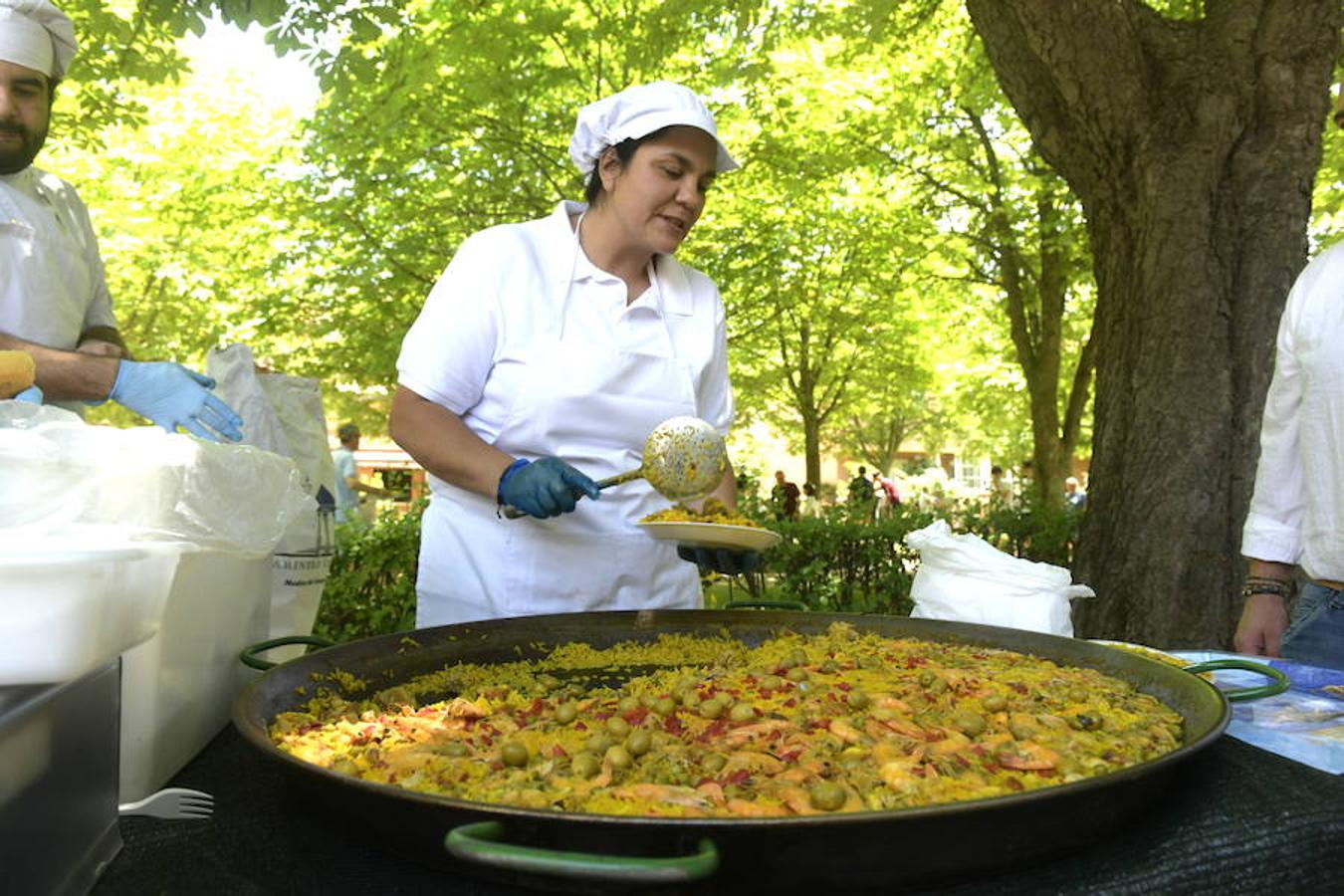 Fotos: Paellada en Covaresa, Valladolid