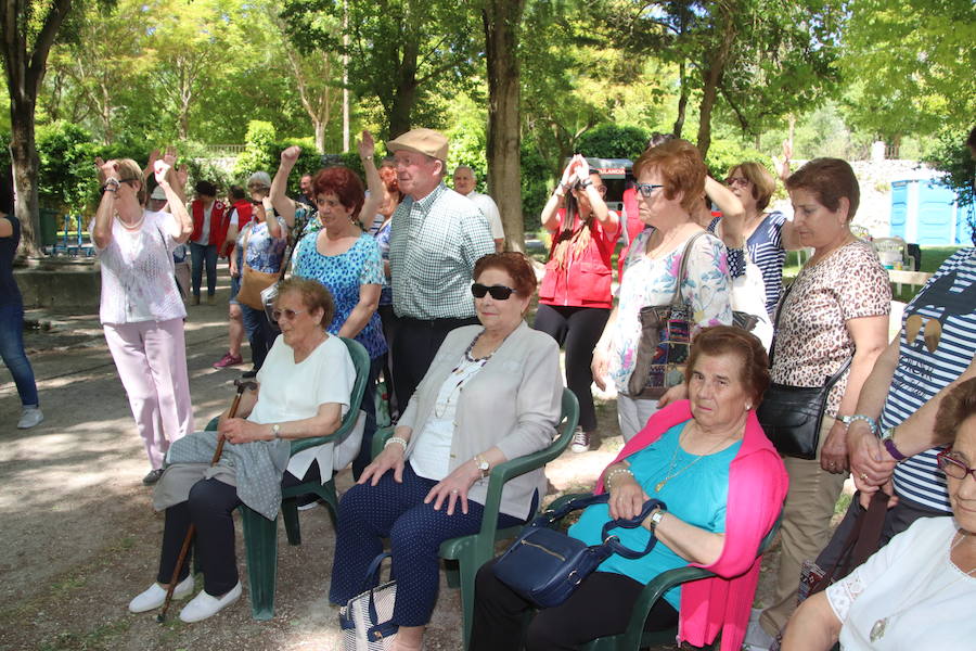 Fotos: Cerca de 400 personas participan en el Encuentro en el Parque de Cuéllar