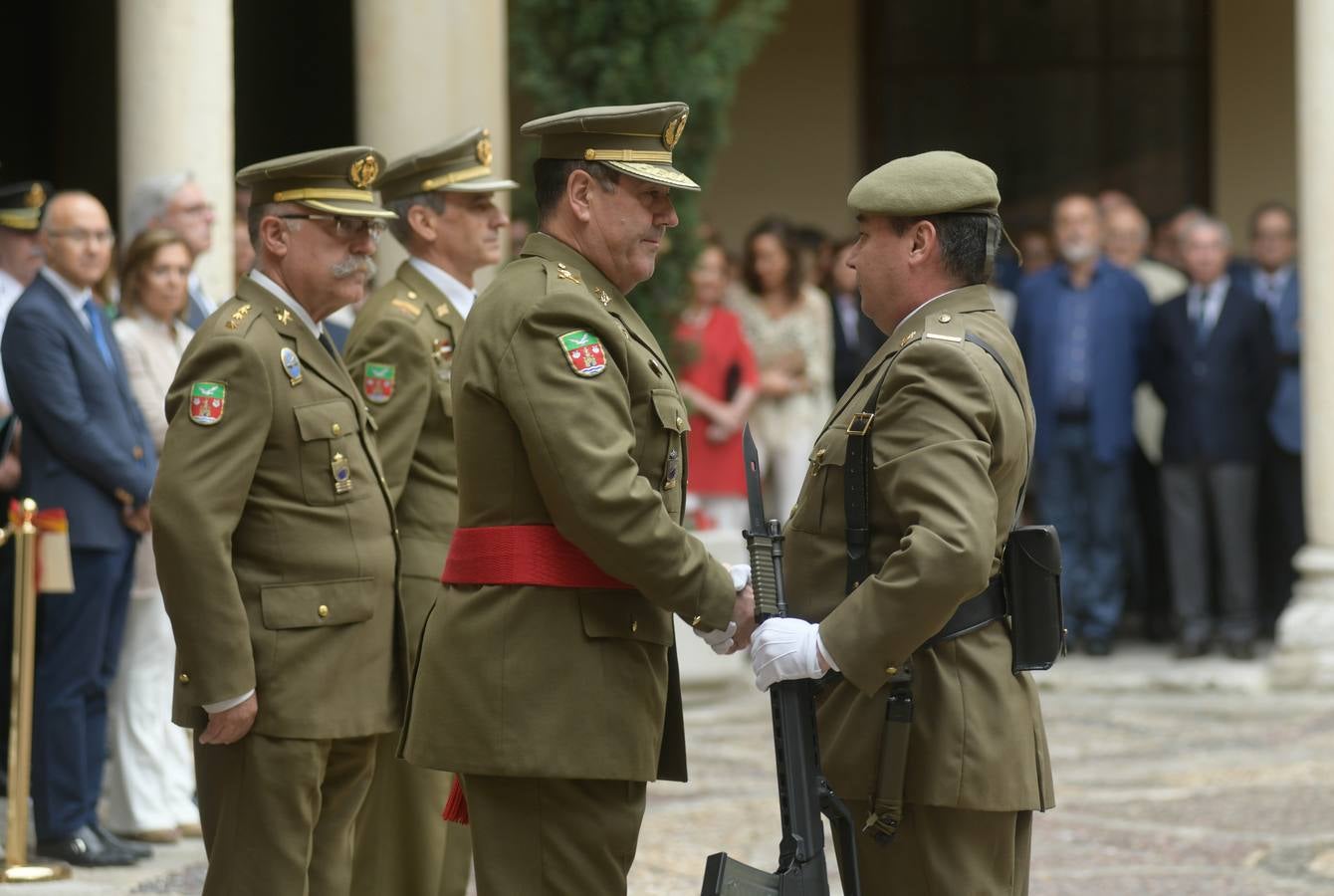 La Cuarta Subinspección General del Ejército (Suige) celebró el día de la unidad, con un acto que fue presidido por el jefe de este área de Defensa y comandante militar de Valladolid y Palencia, general José Rivas 