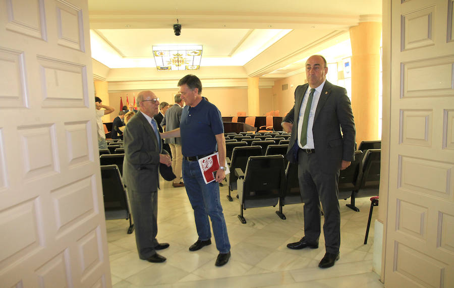 Fotos: Pleno de la Diputación