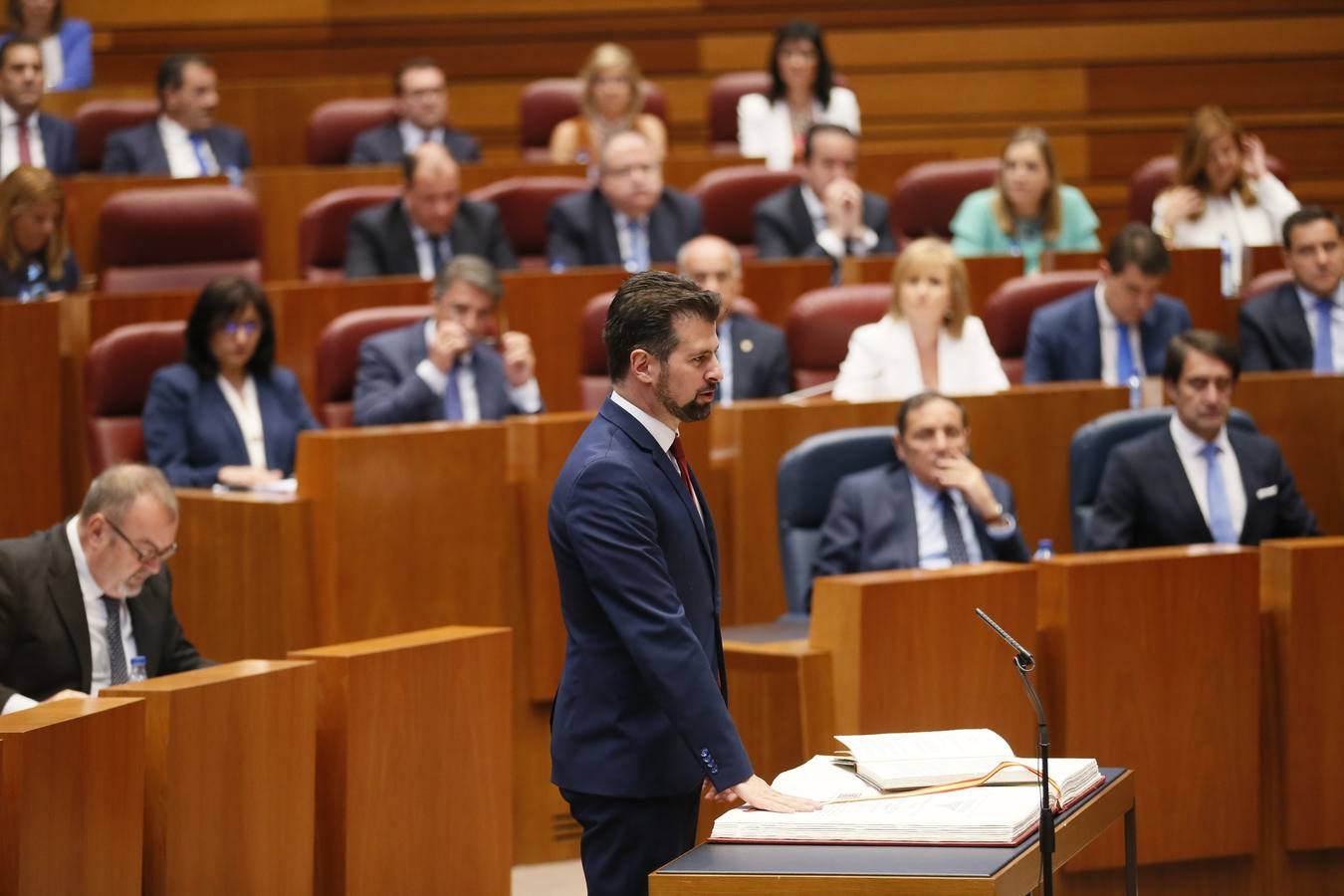 Fotos: Toma de posesión de los nuevos procuradores de las Cortes de Castilla y León