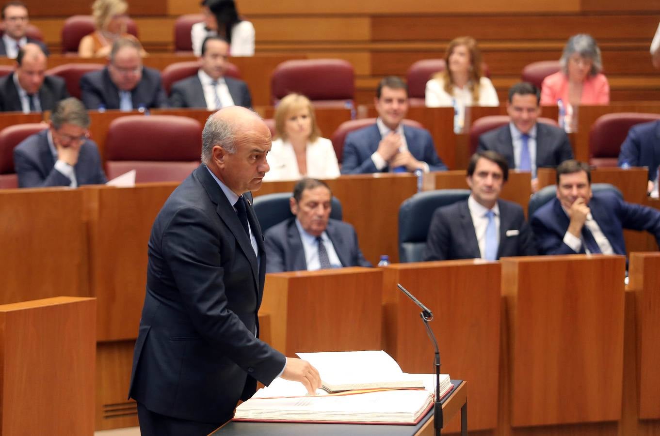 Fotos: Toma de posesión de los nuevos procuradores de las Cortes de Castilla y León