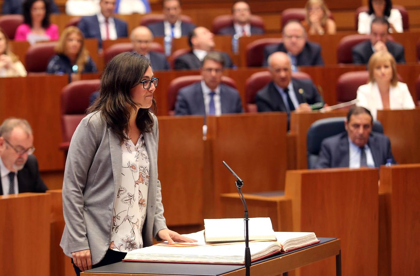 Fotos: Toma de posesión de los nuevos procuradores de las Cortes de Castilla y León