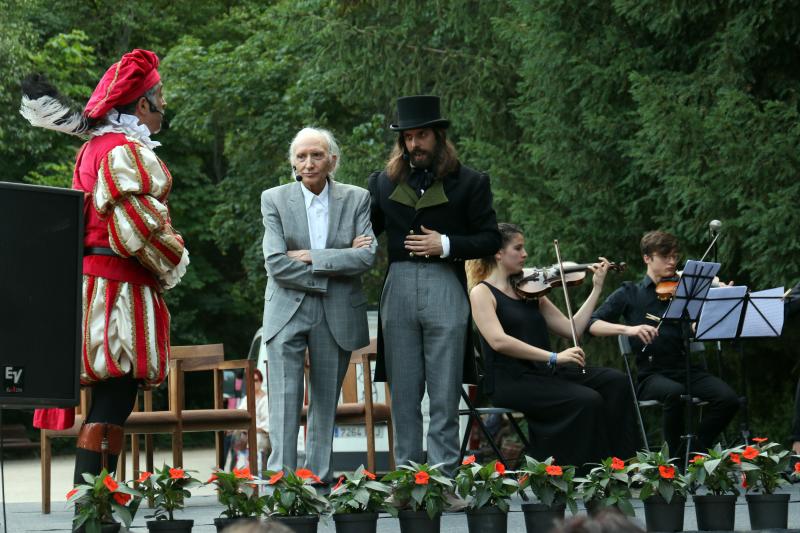 Proclamación del dramaturgo vallisoletano José Luis Alonso de Santos, como Letraherido 2019