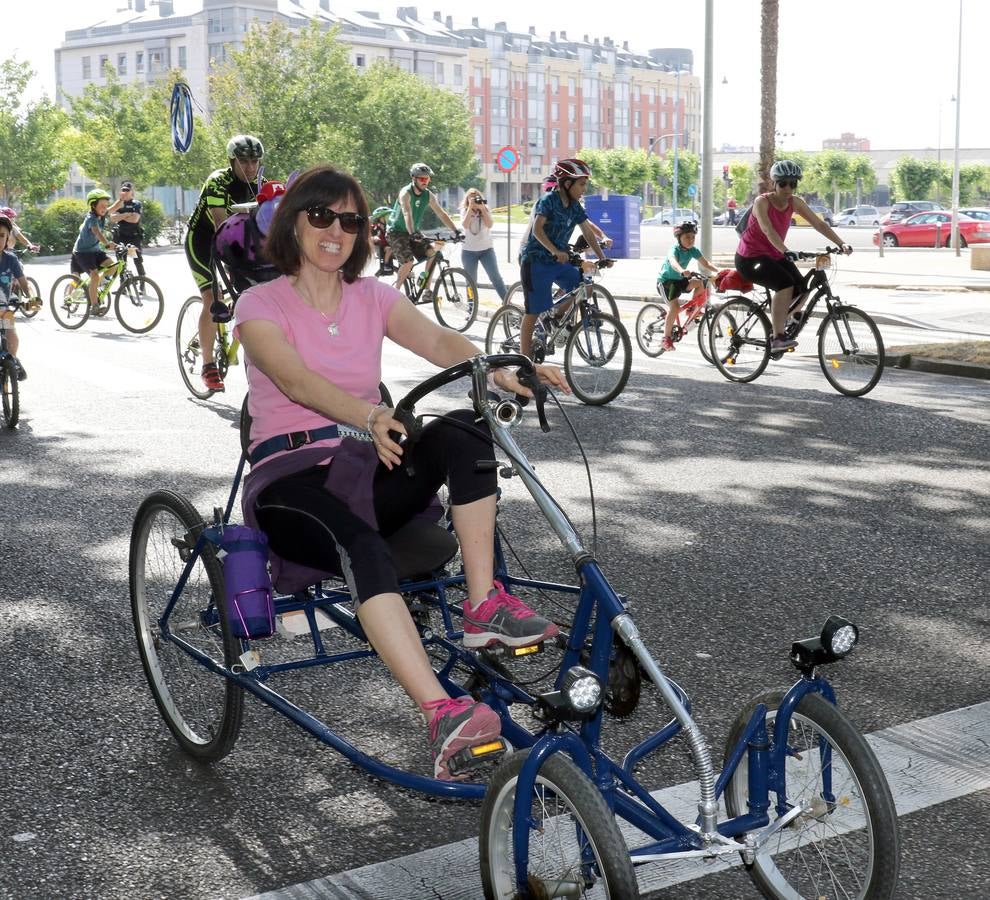 Fotos: Día de la bici en Valladolid 4/4