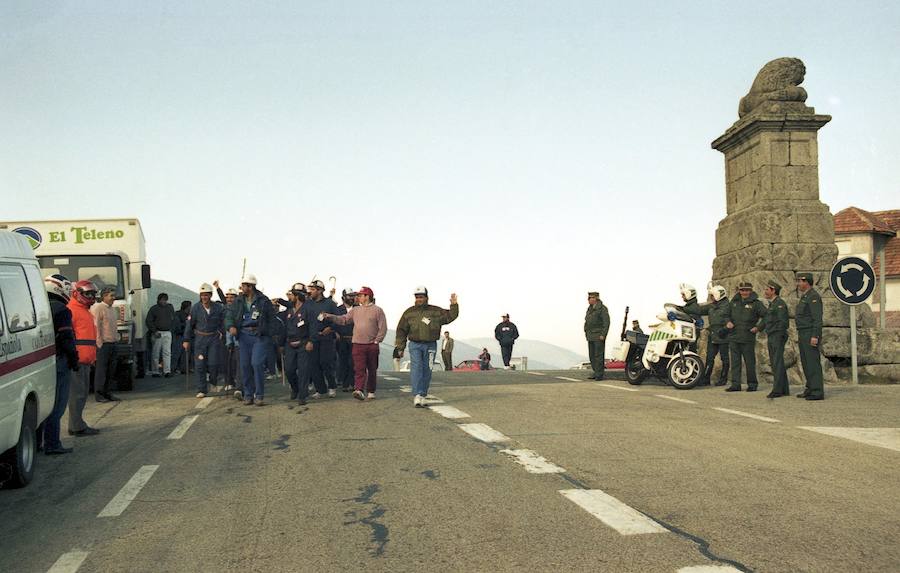 Fotos: El Espinar ha visto pasar todas las marchas reivindicativas en los últimos 30 años (1)