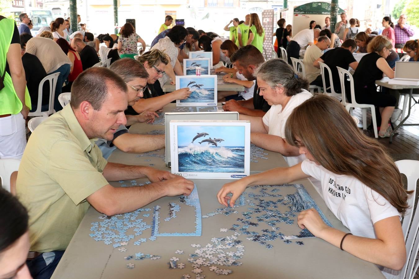 Fotos: Certamen de Puzzle en Plaza España