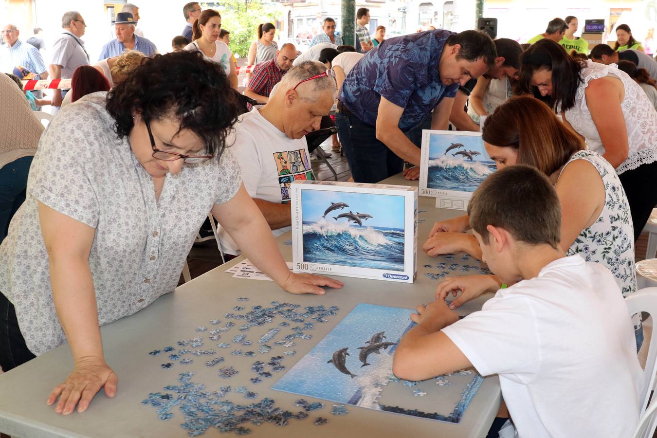 Fotos: Certamen de Puzzle en Plaza España