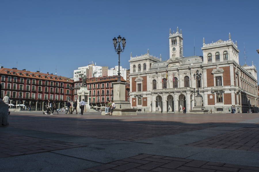 La Plaza Mayor de Valladolid quedará libre de obras o escenarios por primera vez en nueve meses