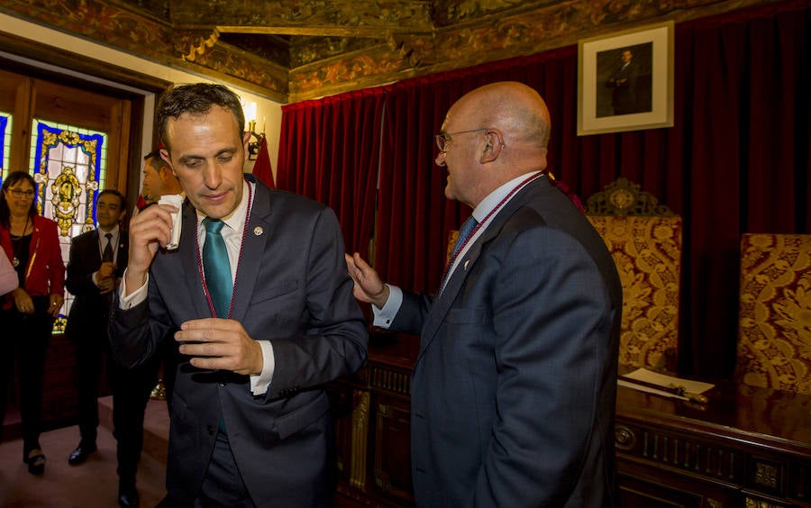 Conrado Íscar toma posesión como presidente de la Diputación de Valladolid. 