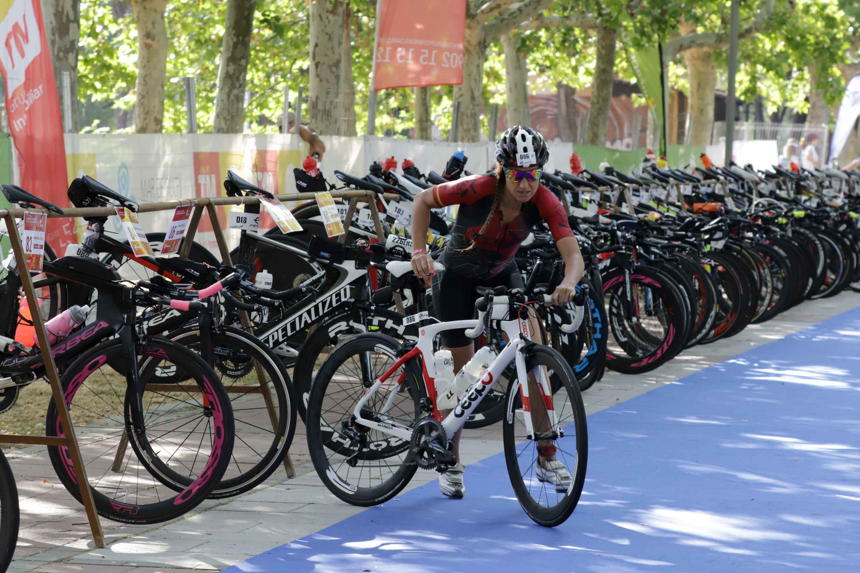 Fotos: Campeonato de España de Triatlón de Larga Distancia en Salamanca (2/3)