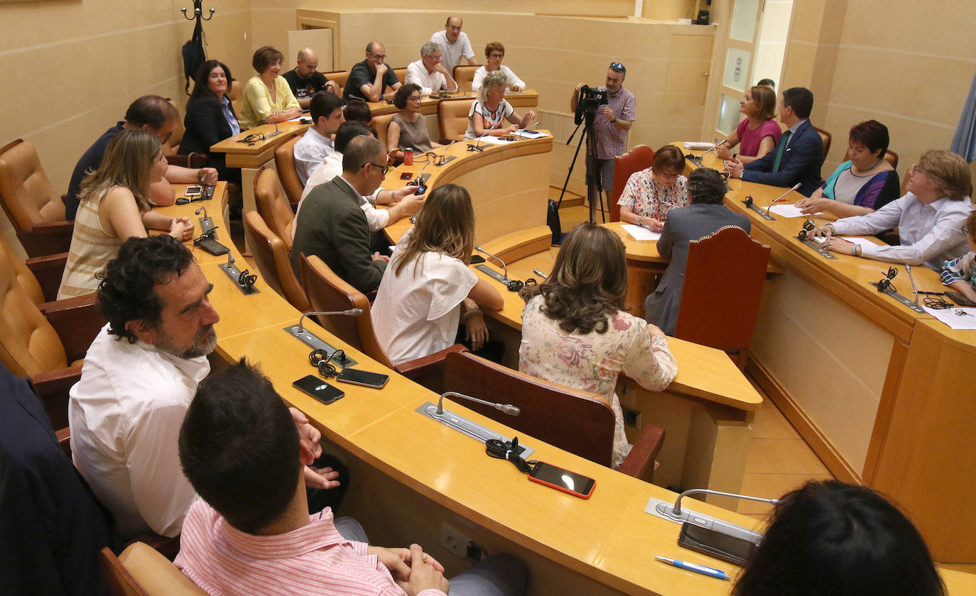 Fotos: Emotivo pleno de cierre del Ayuntamiento de Segovia