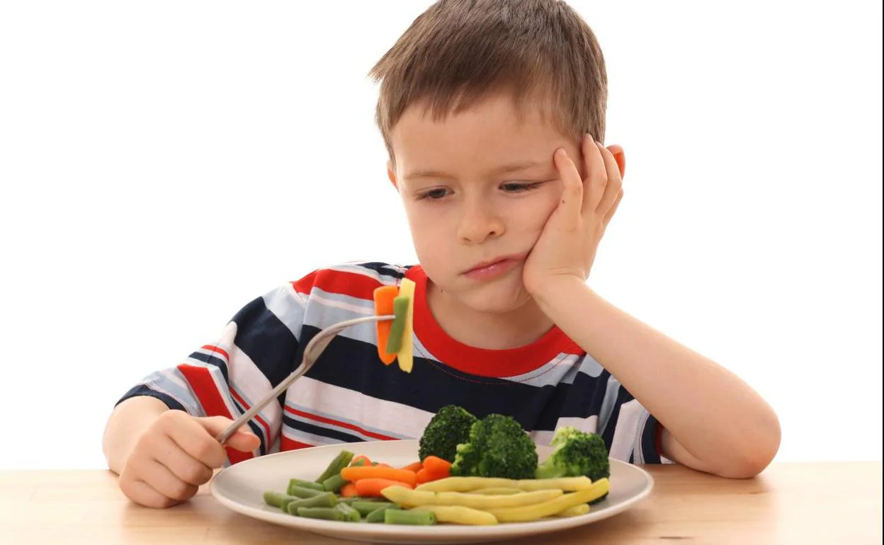 ¿Hay que obligar a los niños a terminar toda la comida del plato?