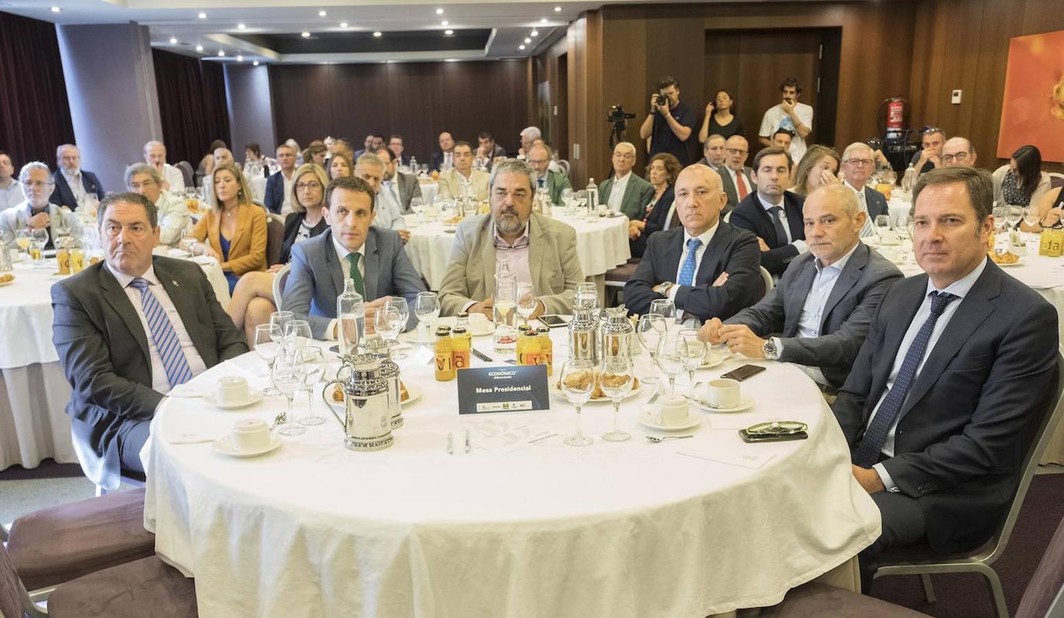 Fotos: Foro Económico de El Norte de Castilla con Josep Bou