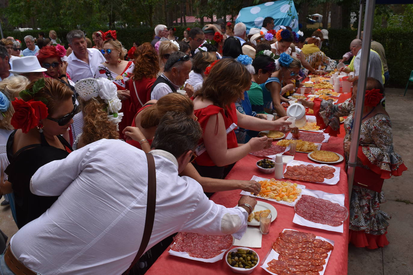 Fotos: V Feria de El Rocío en Aguilar de Campoo
