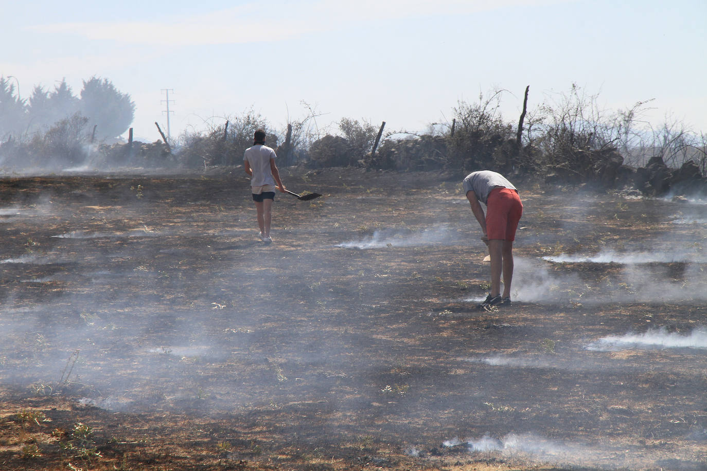 Fotos: Incendio en Trescasas (y 2)