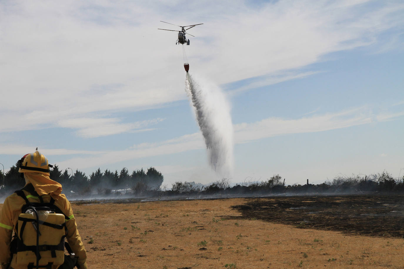 Fotos: Incendio en Trescasas (y 2)
