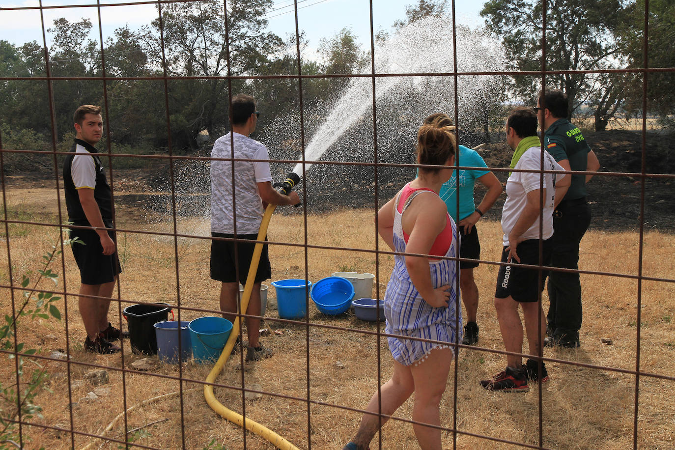 Fotos: Incendio en Trescasas (y 2)