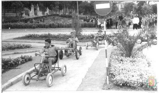 Las instalaciones fueron inauguradas en 12 de septiembre de 1963 bajo la alcaldía de Santiago López