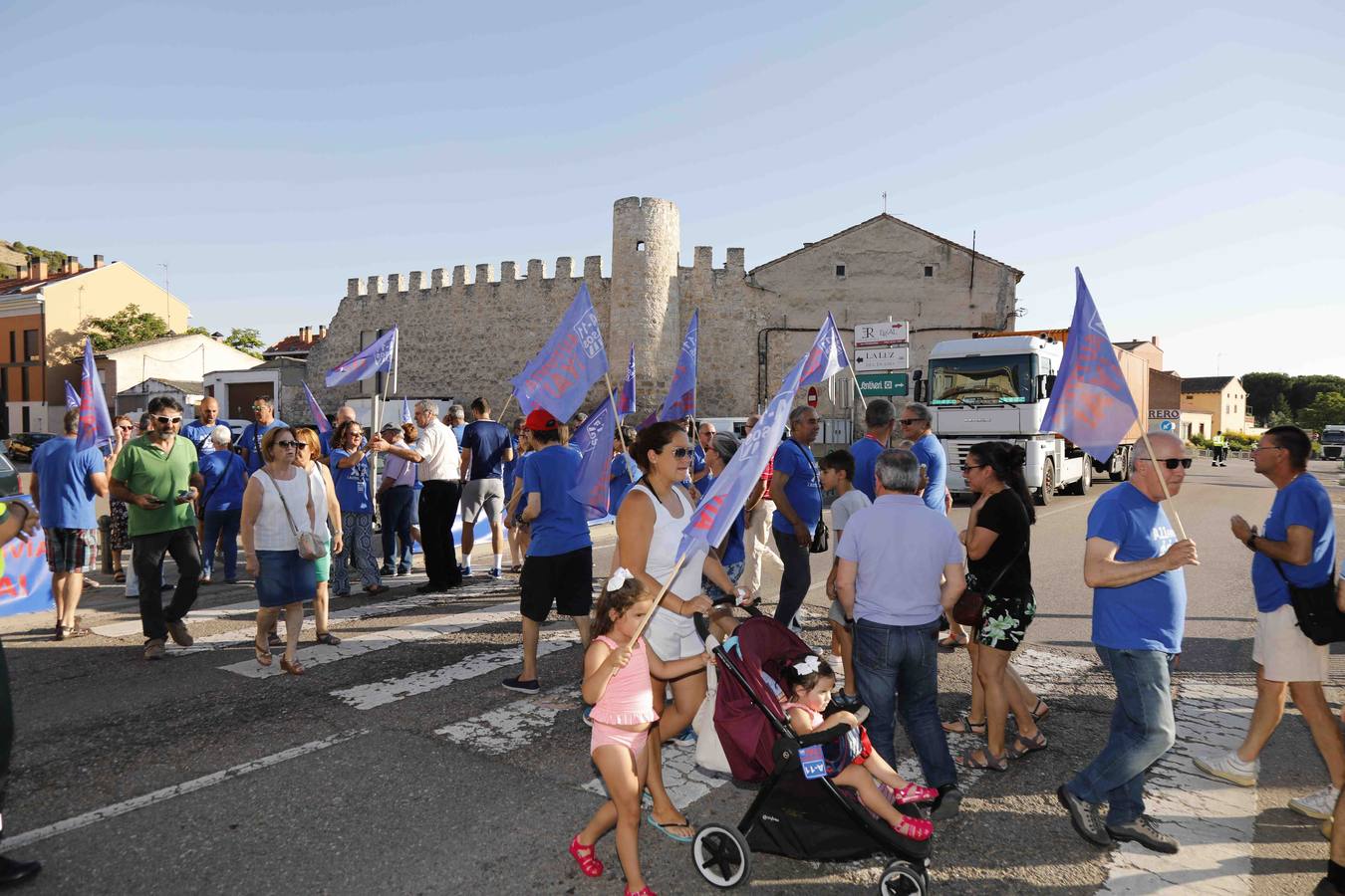 Fotos: Nueva protesta en Peñafiel para reclamar la Autovía del Duero