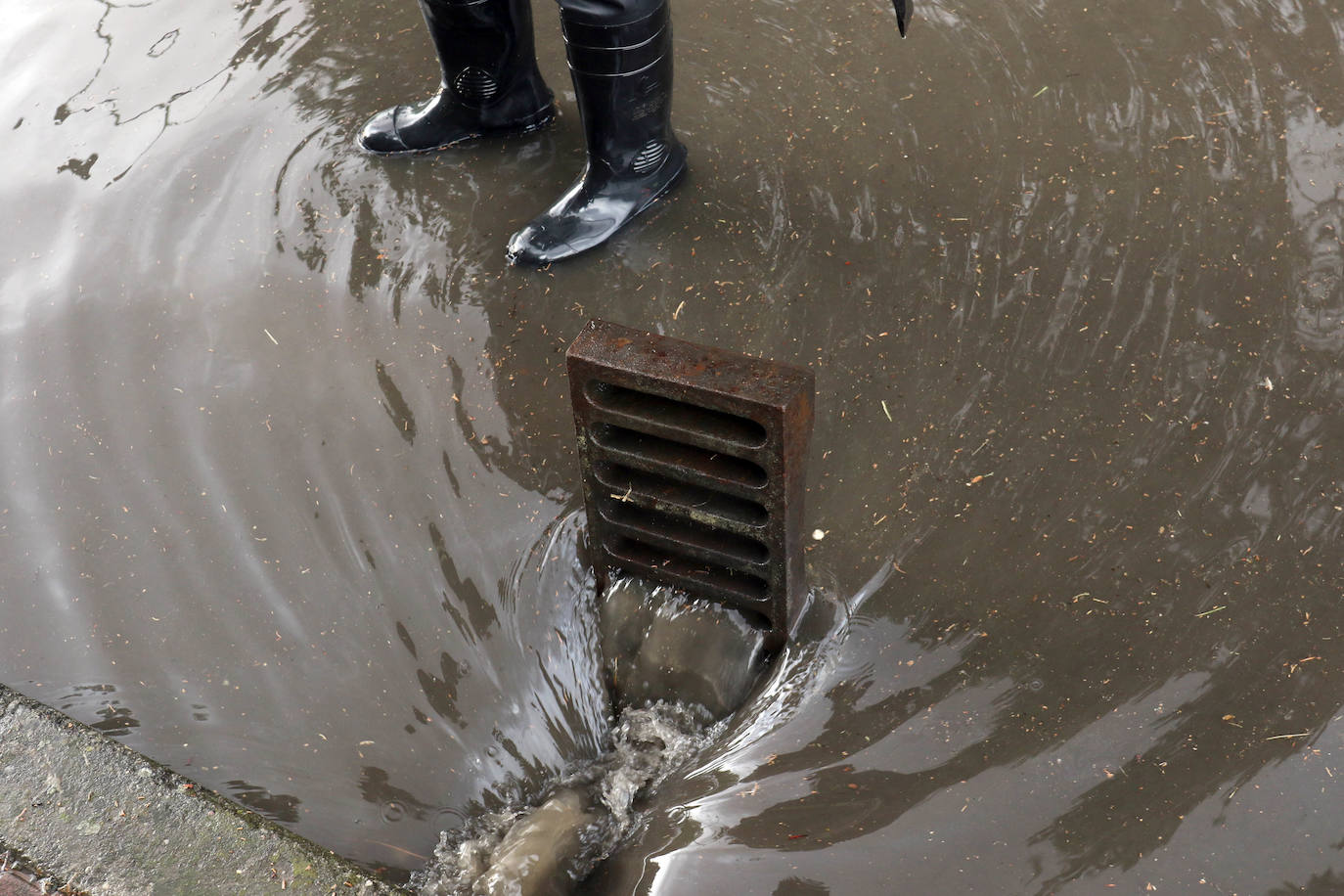 Fotos: Fuertes lluvias este sábado en Valladolid