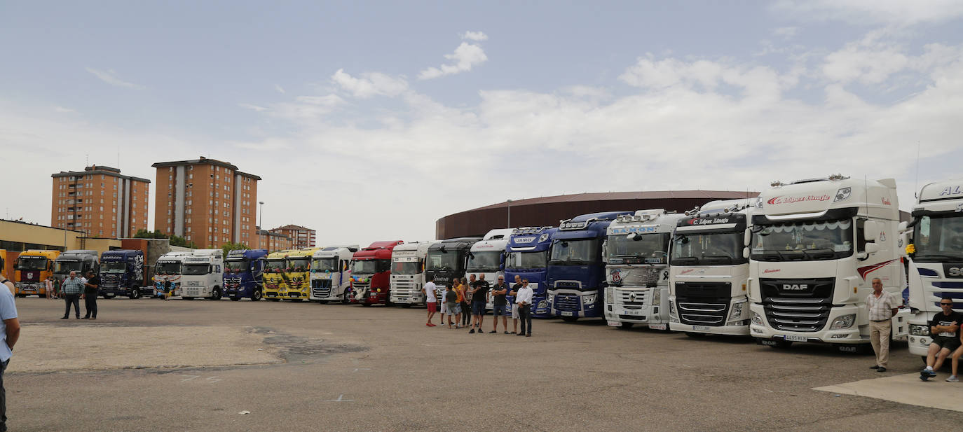 Fotos: Los transportistas de Palencia festejan a su patrón