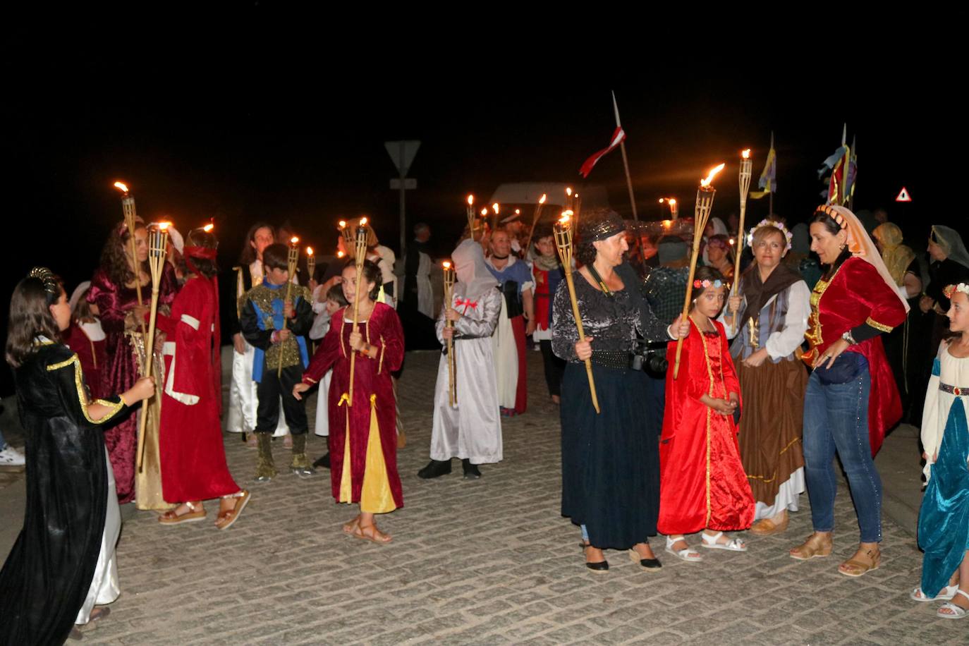 Fotos: Escenificación del Cortejo Fúnebre de la Reina Juana I de Castilla en Torquemada