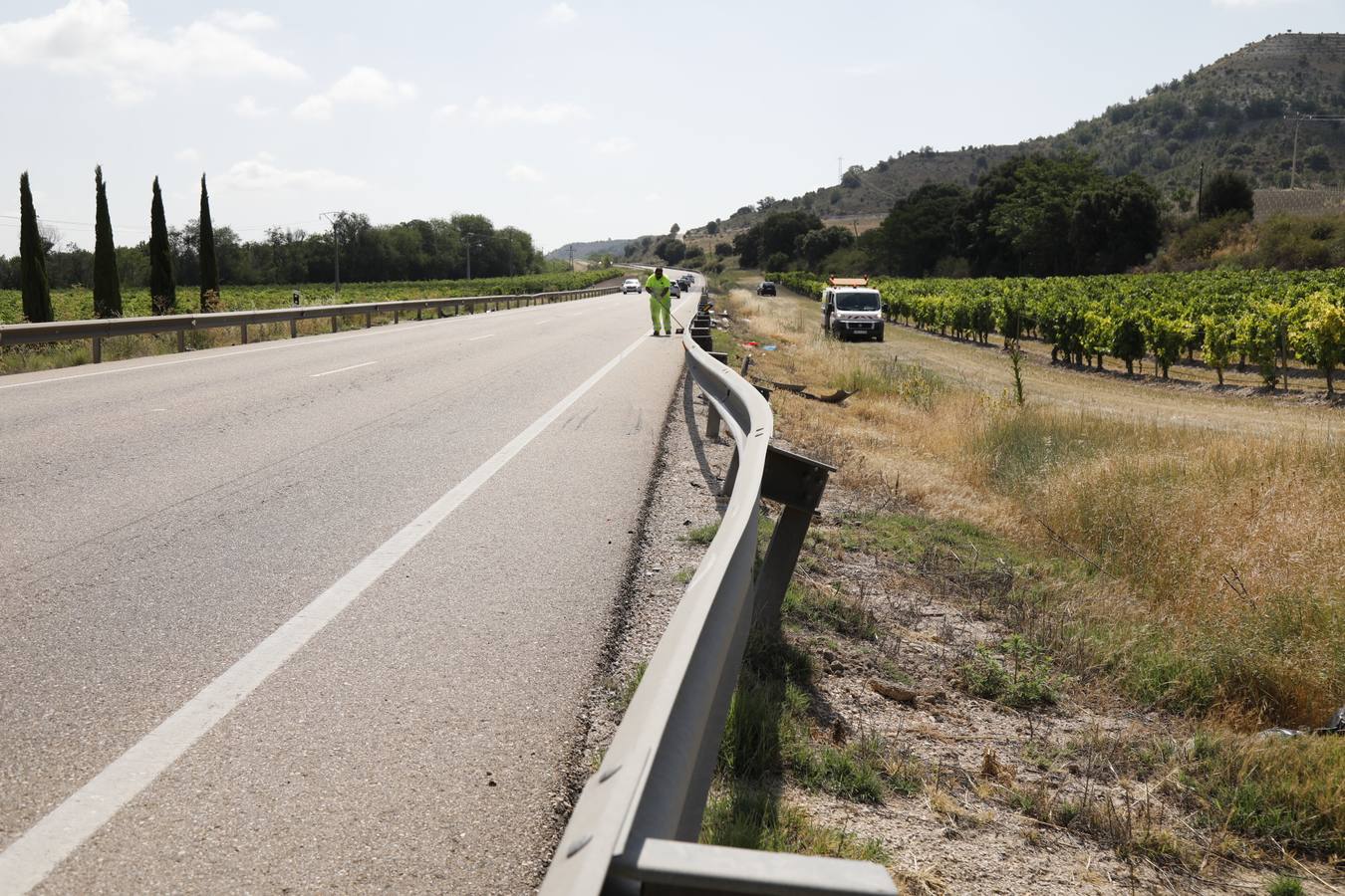 Fotos: Tres heridos en una accidente de tráfico en la carretera N-122 en Valladolid