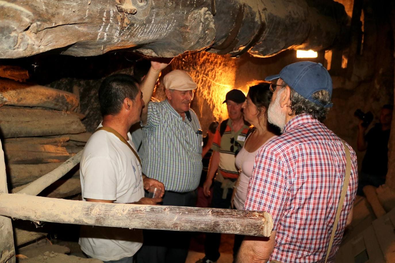 Fotos: Dueñas Promociona sus Bodegas y Cuevas