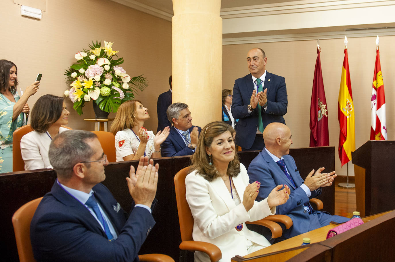 Fotos: Pleno de constitución de la Diputación (2)