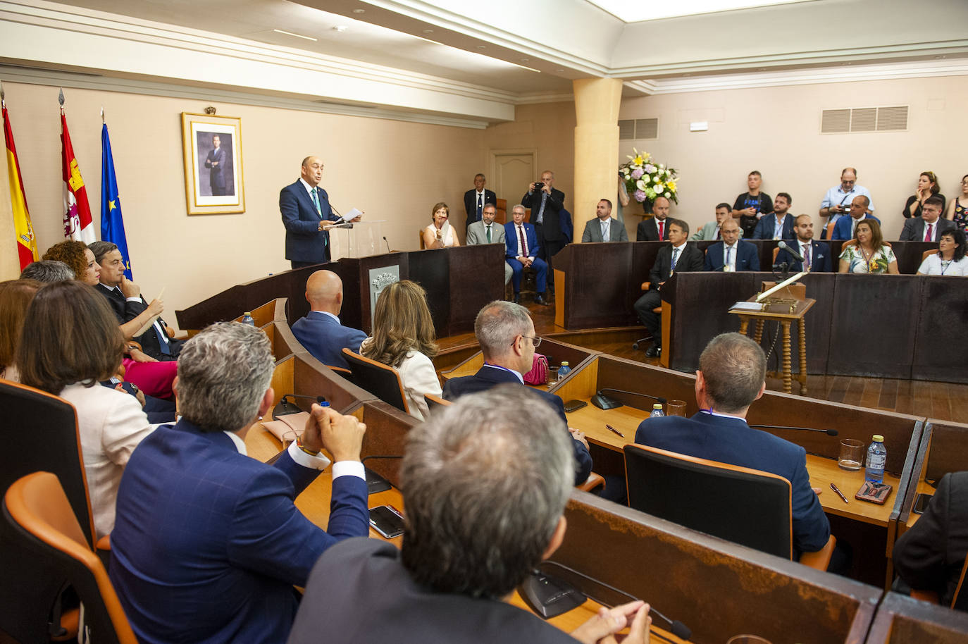 Fotos: Pleno de constitución de la Diputación (2)