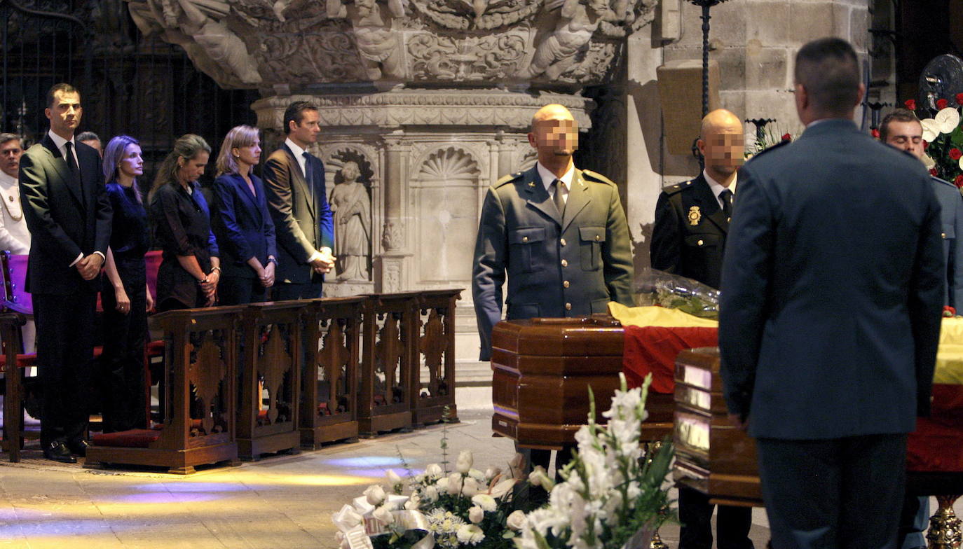 Funeral por los dos guardias civiles asesinados en el atentado de Mallorca por ETA. 