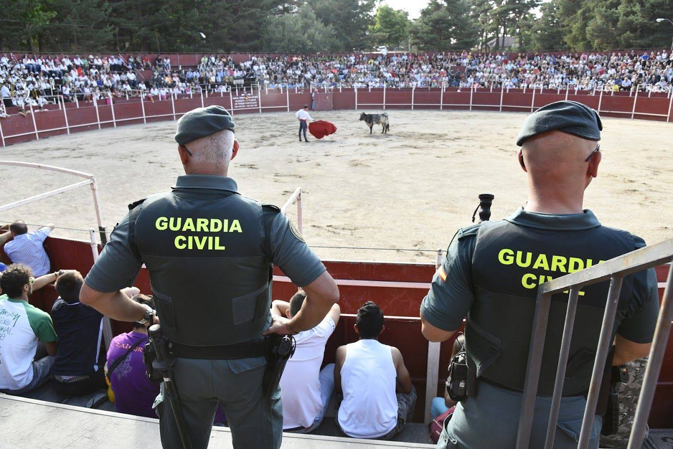 Fotos: Becerrada de la fiesta de los quintos en San Rafael