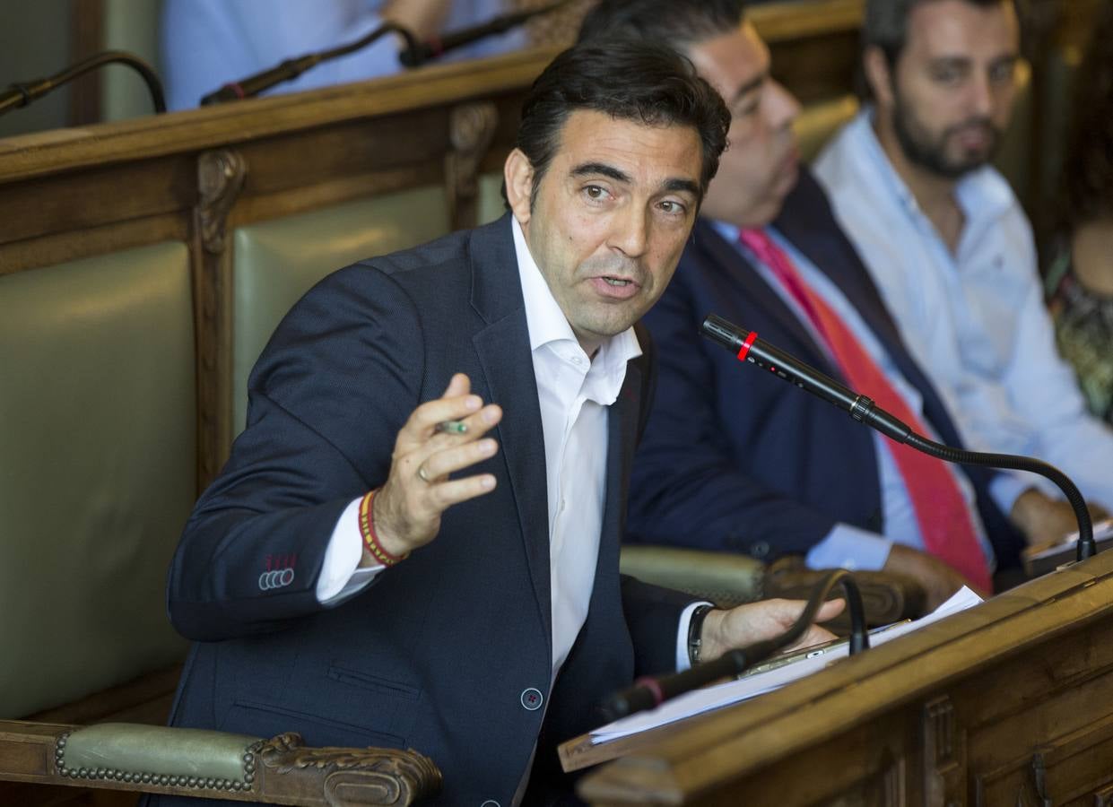 Fotos: Pleno en el Ayuntamiento de Valladolid