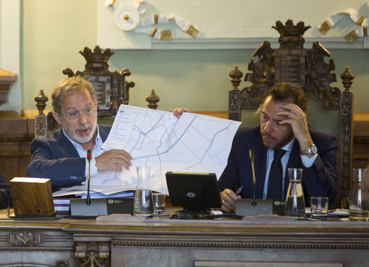 Fotos: Pleno en el Ayuntamiento de Valladolid