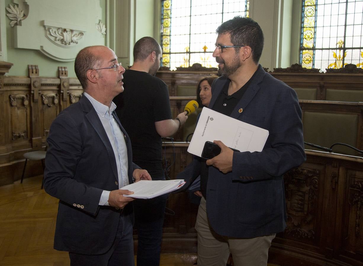 Fotos: Pleno en el Ayuntamiento de Valladolid