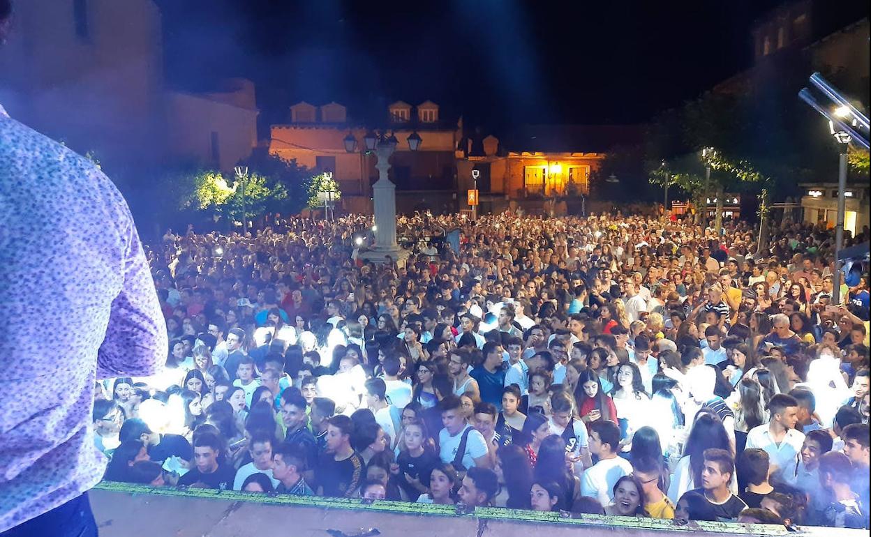 Los asistentes reclaman el cambio de reses.