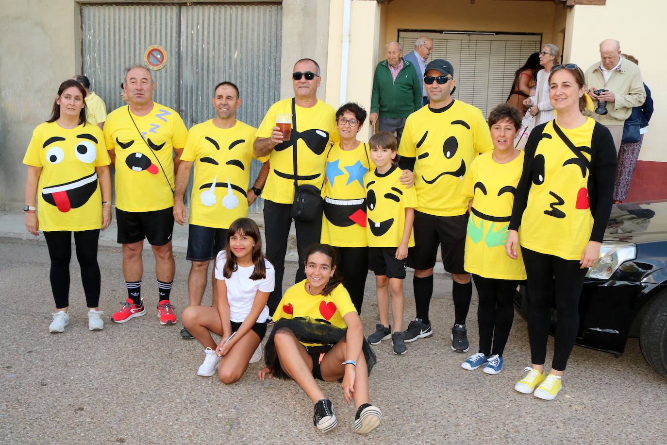 Fotos: Dueñas se disfraza con su décimo carnaval de verano