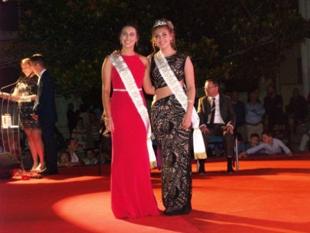 Íscar daba inicio oficial a sus Fiestas Populares de Agosto con el acto de proclamación, mediante la coronación e imposición de banda acreditativa, de Eva Peña Chico, Erika Gutiérrez Queiros y Paula Solís Pérez como Reinas de las Fiestas 2019.