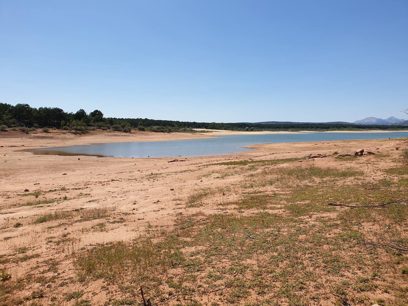 Fotos: La sequía produce estragos en el embalse de Aguilar de Campoo