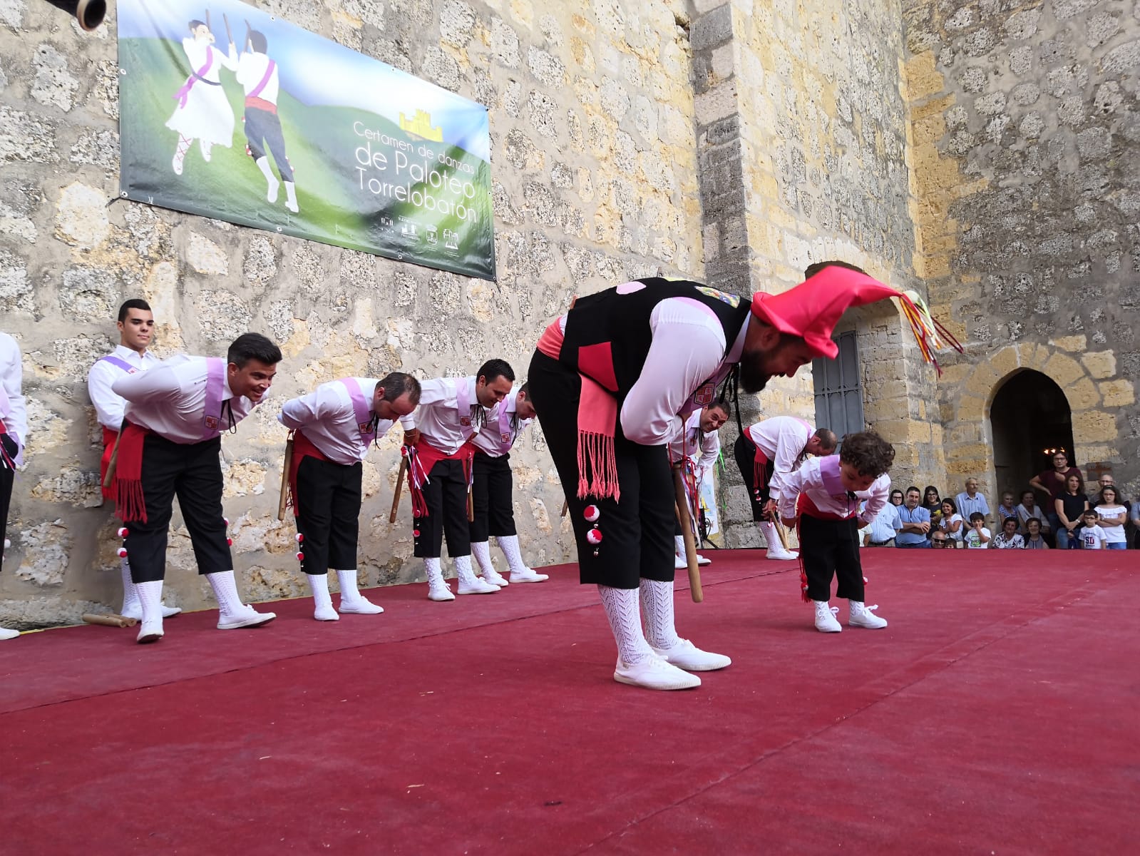 Fotos: Certamen de paloteo en Torrelobatón