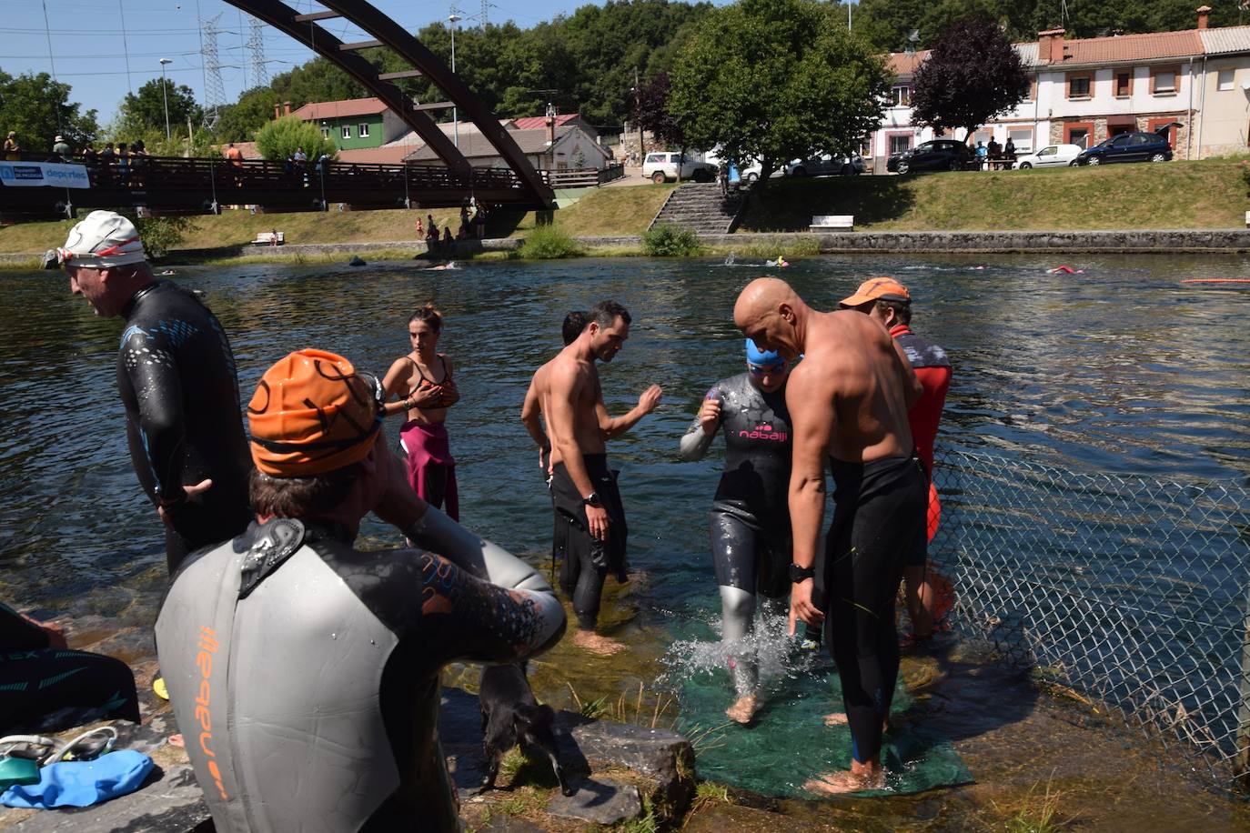 Fotos: Travesia a nado en Velilla del río Carrión