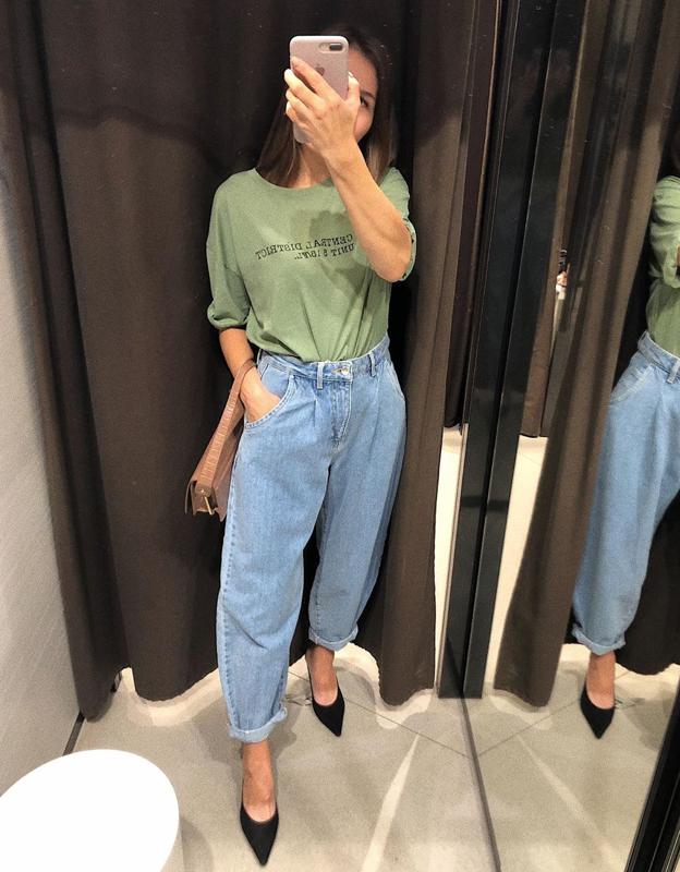 Estos pantalones también admiten un buen taconazo.