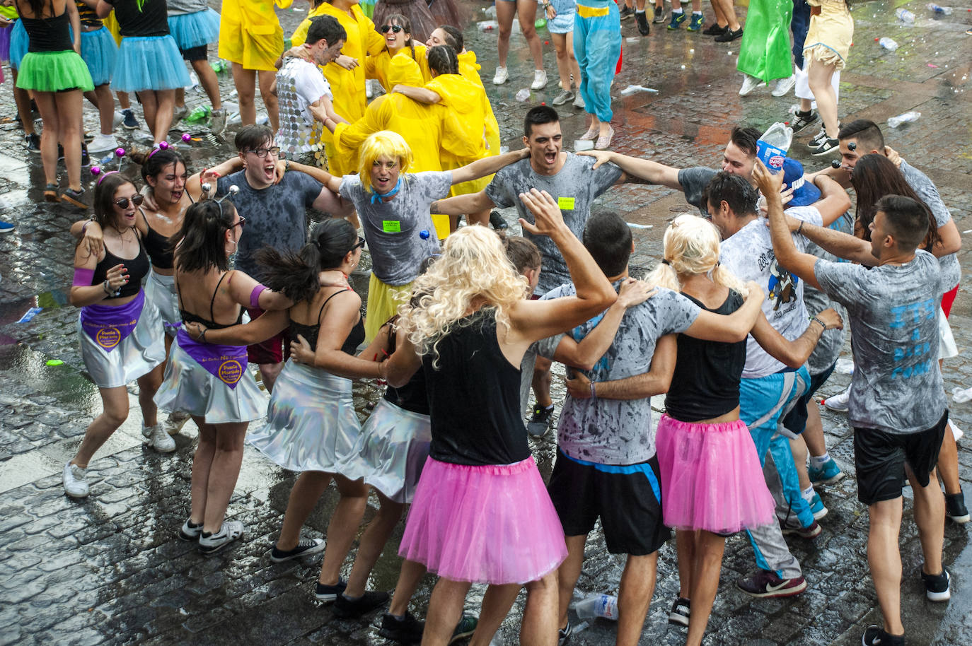 Fotos: Pregón de las Fiestas de San Lorenzo