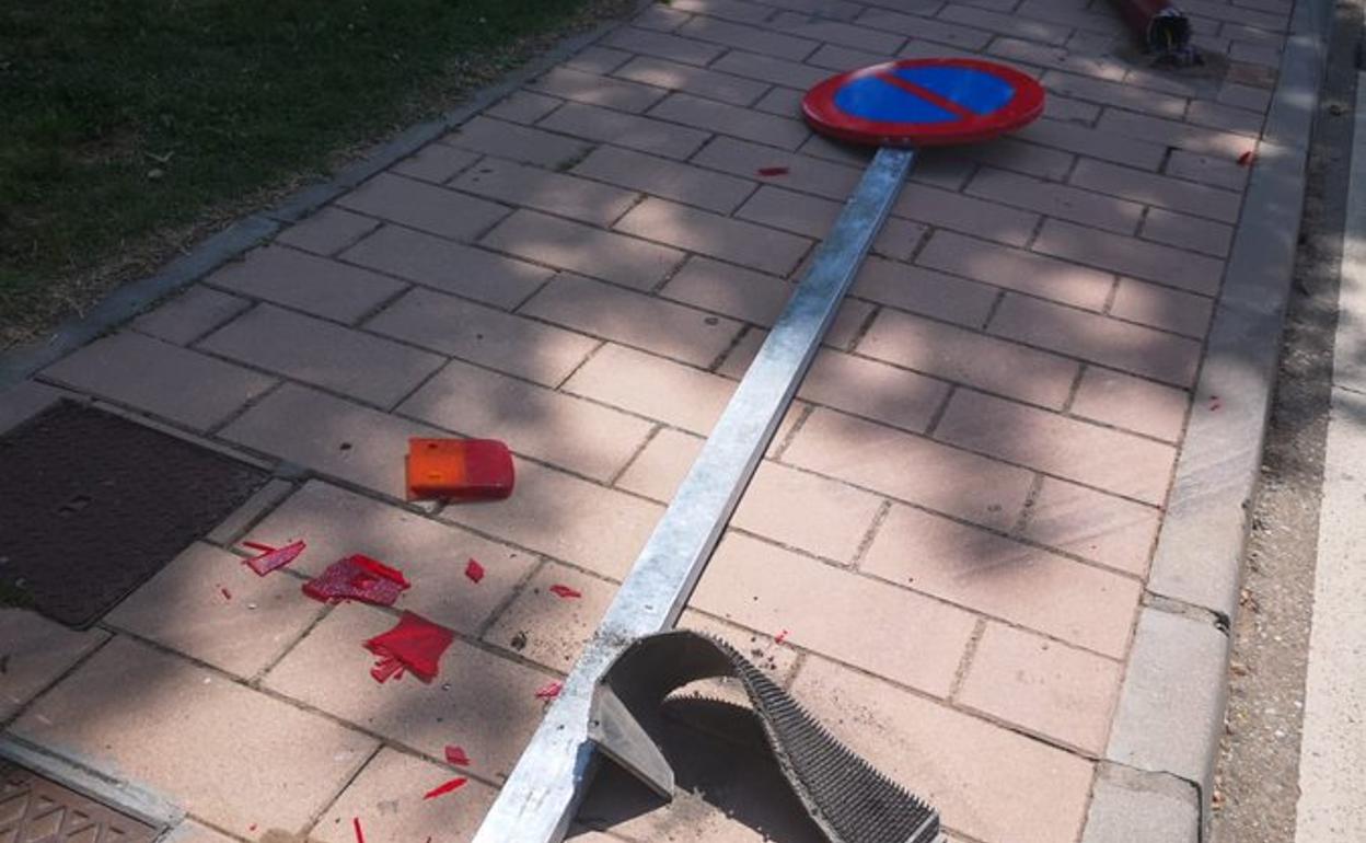 Buscan al camionero que huyó de Valladolid tras destrozar mobiliario urbano en La Overuela