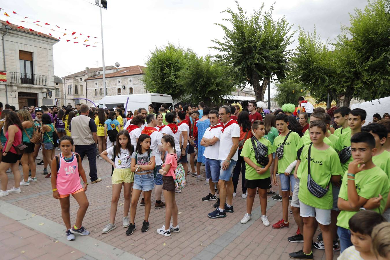 Fotos: Chupinazo y desfile de peñas en Campaspero