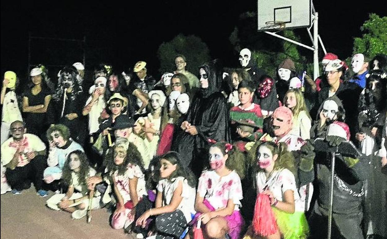 Participantes en la terrorífica velada de Urueña. 